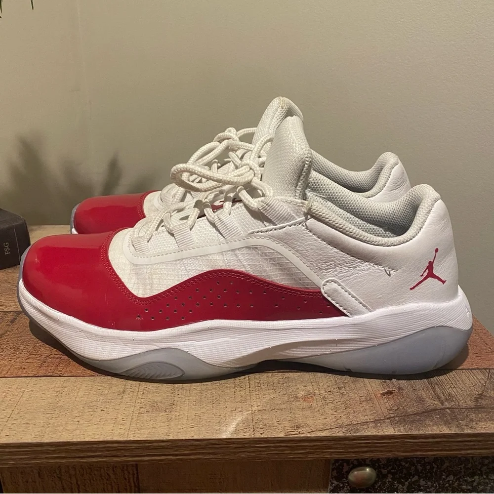 Jordan 11 CMFT Low